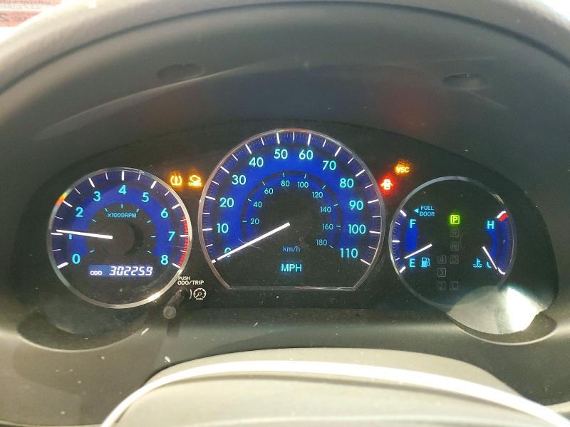2009 TOYOTA SIENNA — Фото 9 из 14