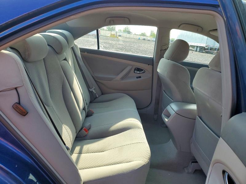 2009 TOYOTA CAMRY LE — Фото 10 из 12