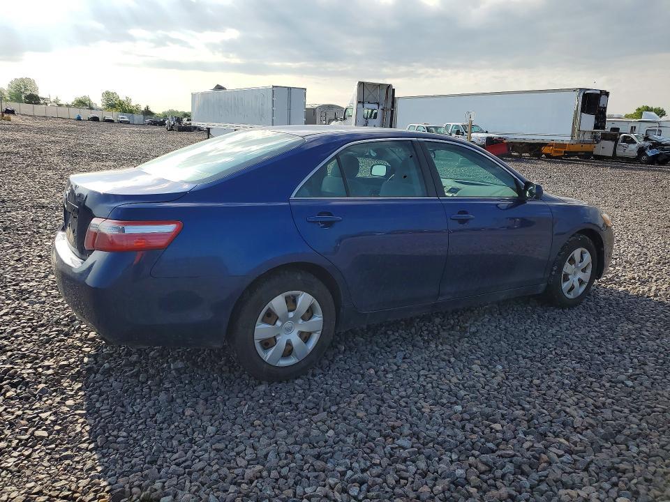 2009 TOYOTA CAMRY LE — Фото 3 из 12