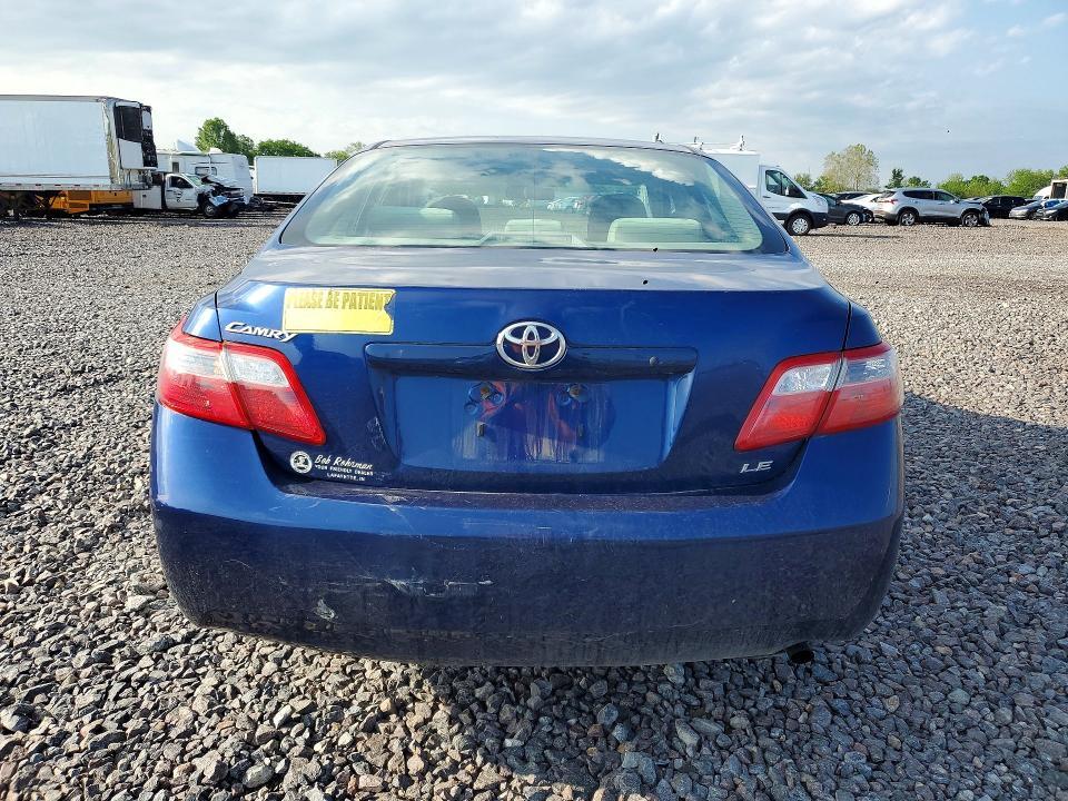 2009 TOYOTA CAMRY LE — Фото 6 из 12