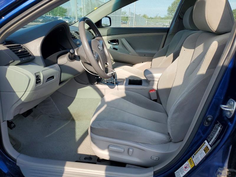 2009 TOYOTA CAMRY LE — Фото 7 из 12