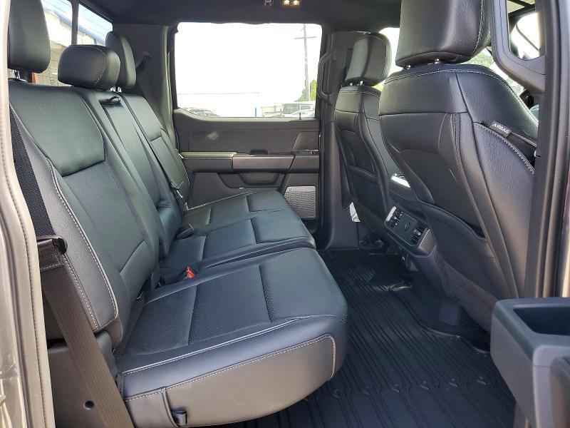 2025 FORD F150 LARIAT — Фото 10 из 12