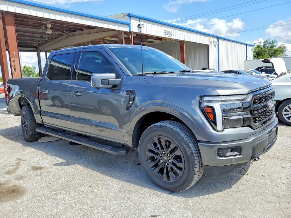2025 FORD F150 LARIAT — Фото 4 из 12