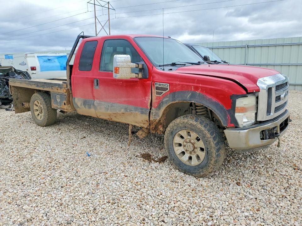 1FTSX21R88EA20010 2008 FORD F250 photo no. 4