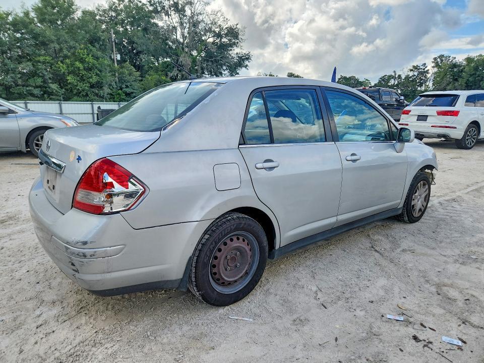 2008 NISSAN VERSA 1.8 S — Фото 3 из 13