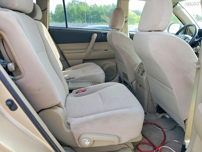 2008 TOYOTA HIGHLANDER — Фото 10 из 12