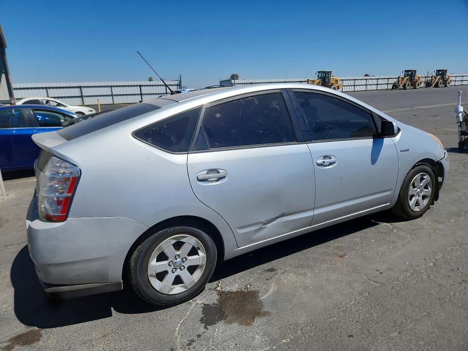 2008 TOYOTA PRIUS BASE — Фото 3 из 12