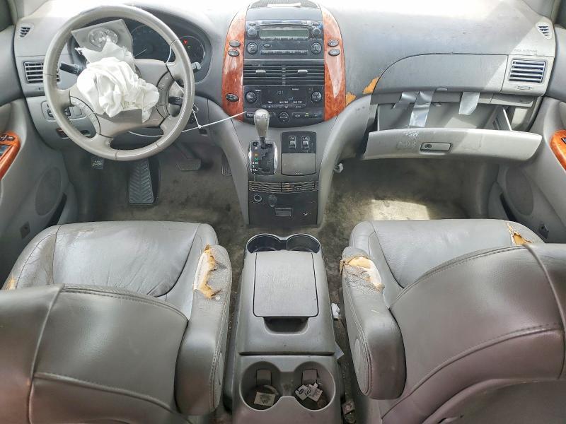 2008 TOYOTA SIENNA XLE — Фото 8 из 14