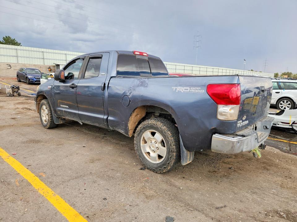2008 TOYOTA TUNDRA SR5 — Фото 2 из 12