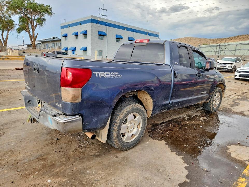 2008 TOYOTA TUNDRA SR5 — Фото 3 из 12