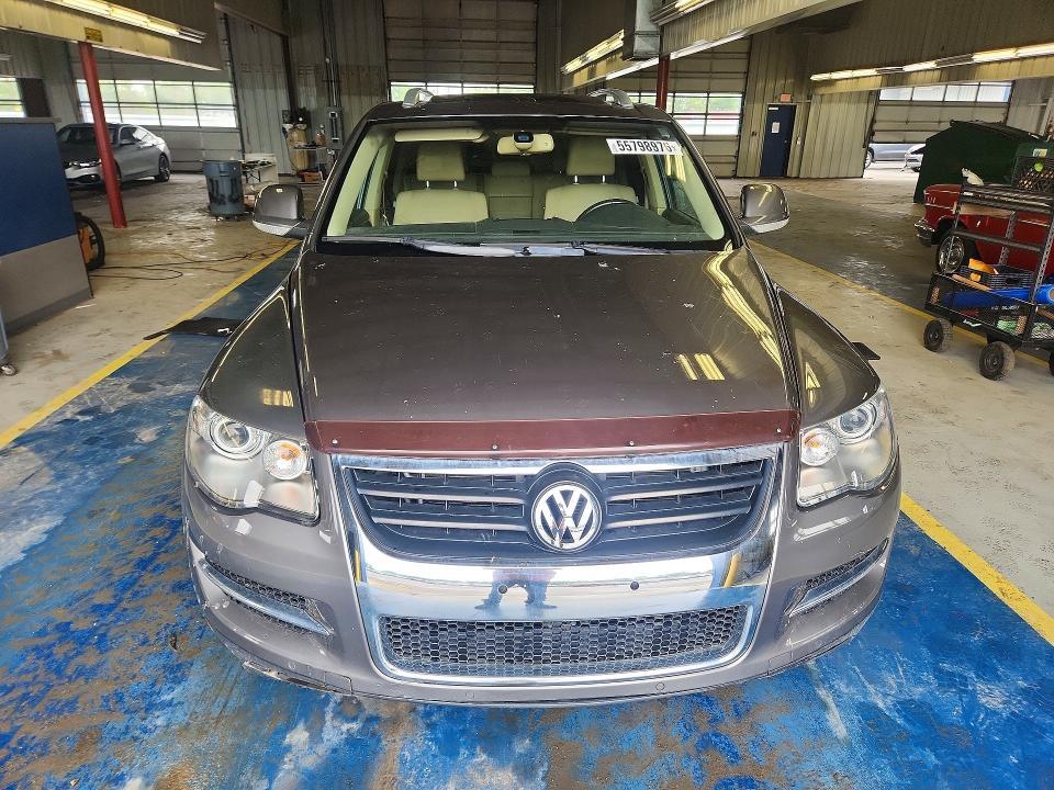 2008 VOLKSWAGEN TOUAREG 2 V8 — Фото 5 из 13