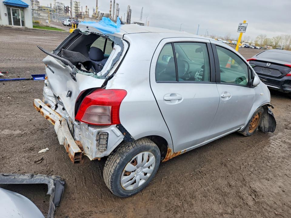 JTDKT923775059779 2007 TOYOTA YARIS photo no. 3