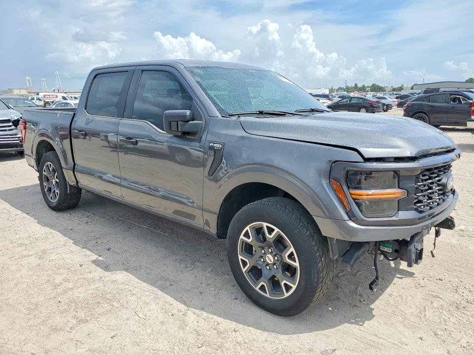 2025 FORD F150 STX — Фото 4 из 13