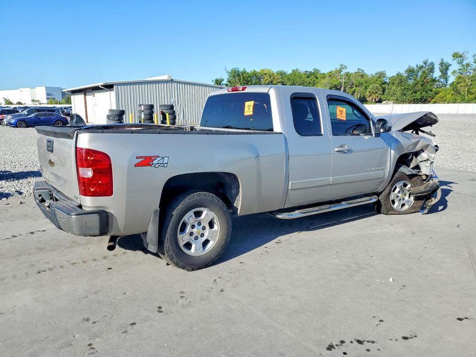 2007 CHEVROLET SILVERADO K1500 — Фото 3 из 12