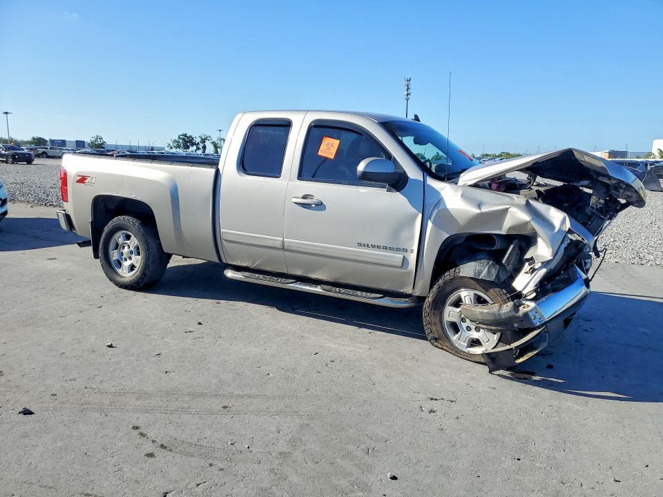 2007 CHEVROLET SILVERADO K1500 — Фото 4 из 12