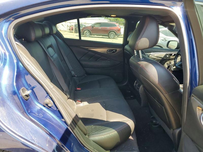 2020 INFINITI Q50 RED SPORT 400 — Фото 10 из 12