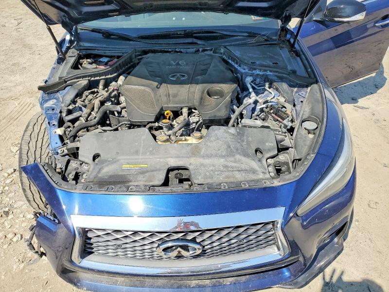 2020 INFINITI Q50 RED SPORT 400 — Фото 11 из 12