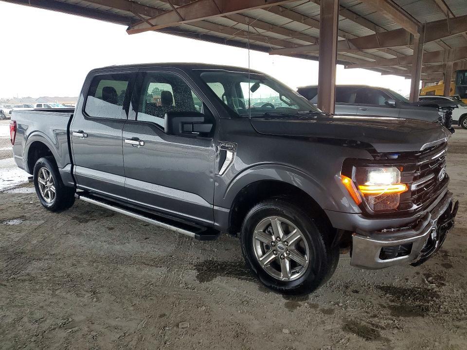 2025 FORD F150 XLT — Фото 4 из 13
