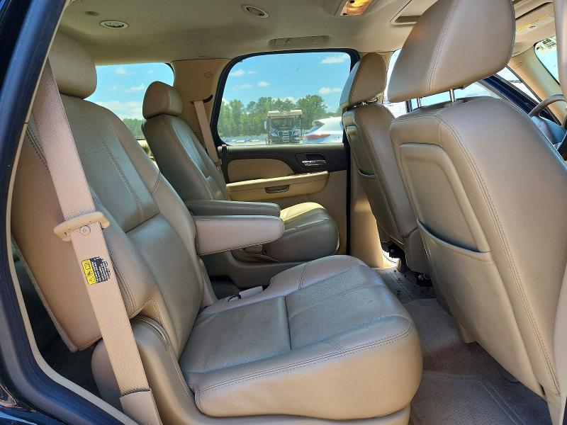 2007 GMC YUKON — Фото 11 из 13