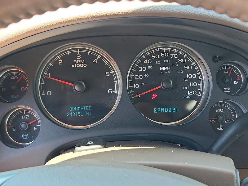 2007 GMC YUKON — Фото 9 из 13