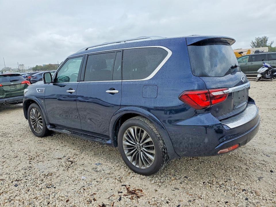 2020 INFINITI QX80 LUXE — Фото 2 из 13