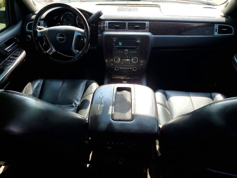 2007 GMC YUKON DENALI — Фото 8 из 13