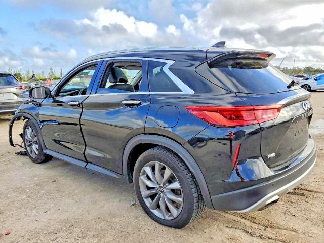 2020 INFINITI QX50 LUXE — Фото 2 из 13