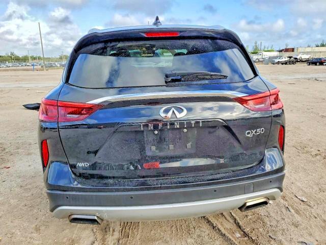 2020 INFINITI QX50 LUXE — Фото 6 из 13