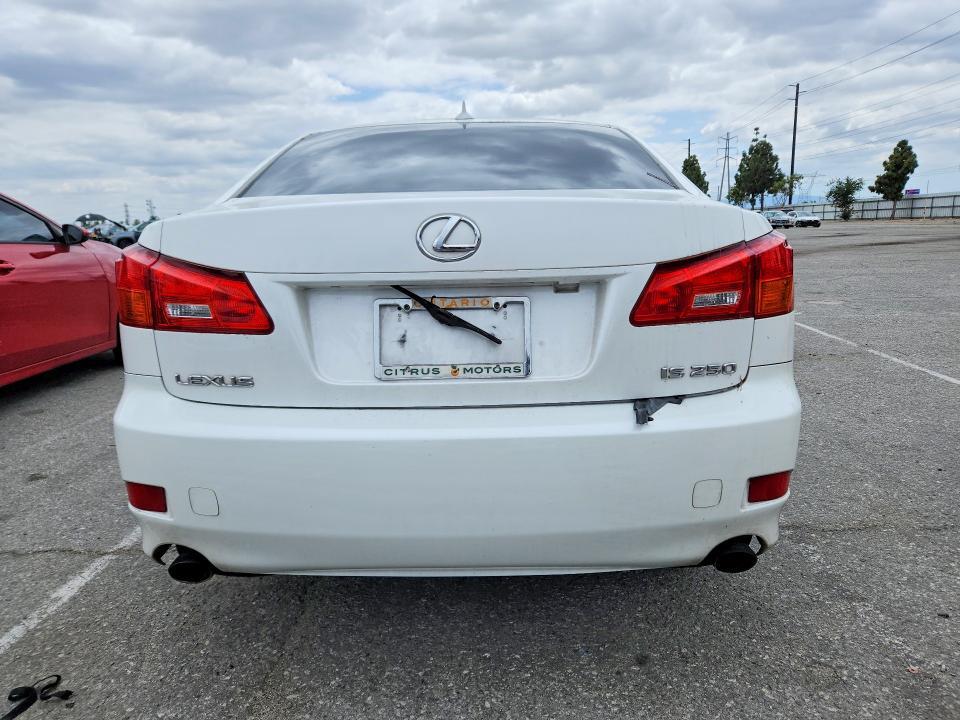 JTHBK262775050364 2007 LEXUS IS photo no. 6