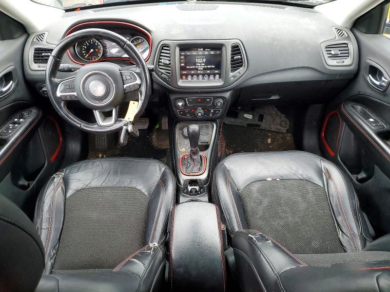 2020 JEEP COMPASS TRAILHAWK — Фото 8 из 13