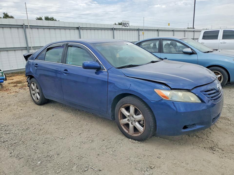 4T1BE46KX7U013928 2007 TOYOTA CAMRY photo no. 4
