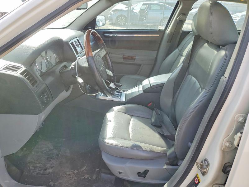 2006 CHRYSLER 300C — Фото 7 из 12