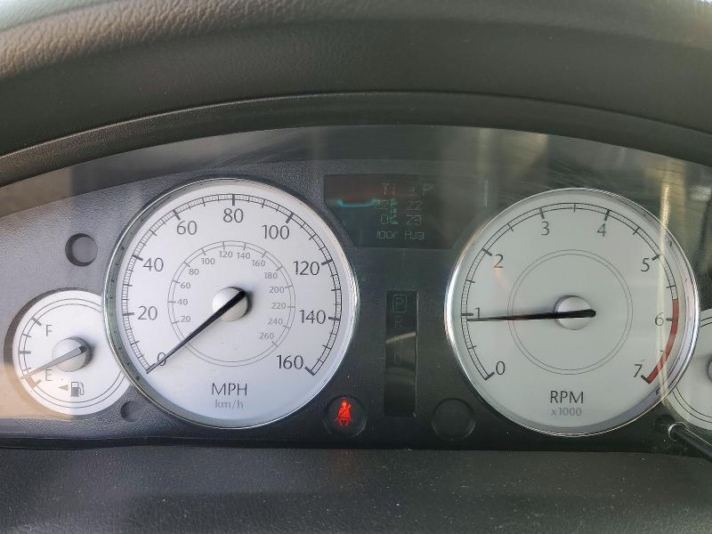 2006 CHRYSLER 300C — Фото 9 из 12