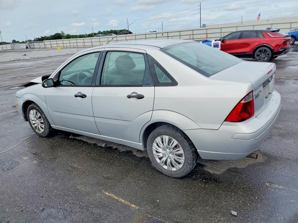 1FAHP34N16W128359 2006 FORD FOCUS photo no. 2