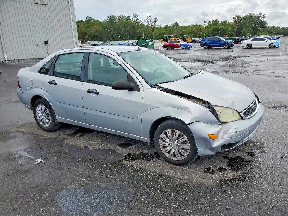 1FAHP34N16W128359 2006 FORD FOCUS photo no. 4