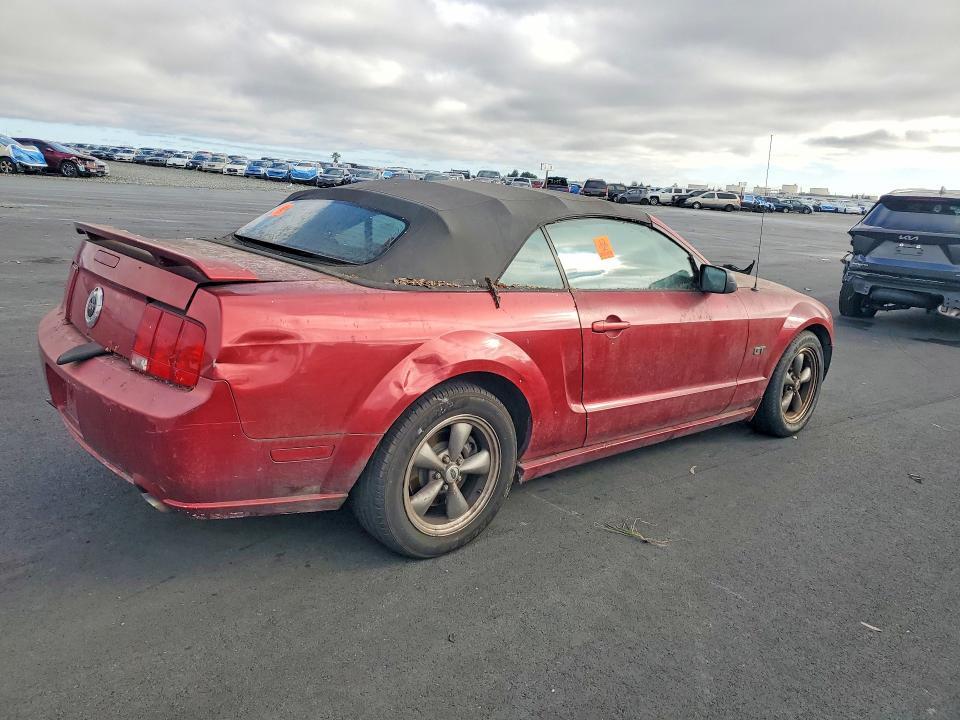 2006 FORD MUSTANG GT — Фото 3 из 12
