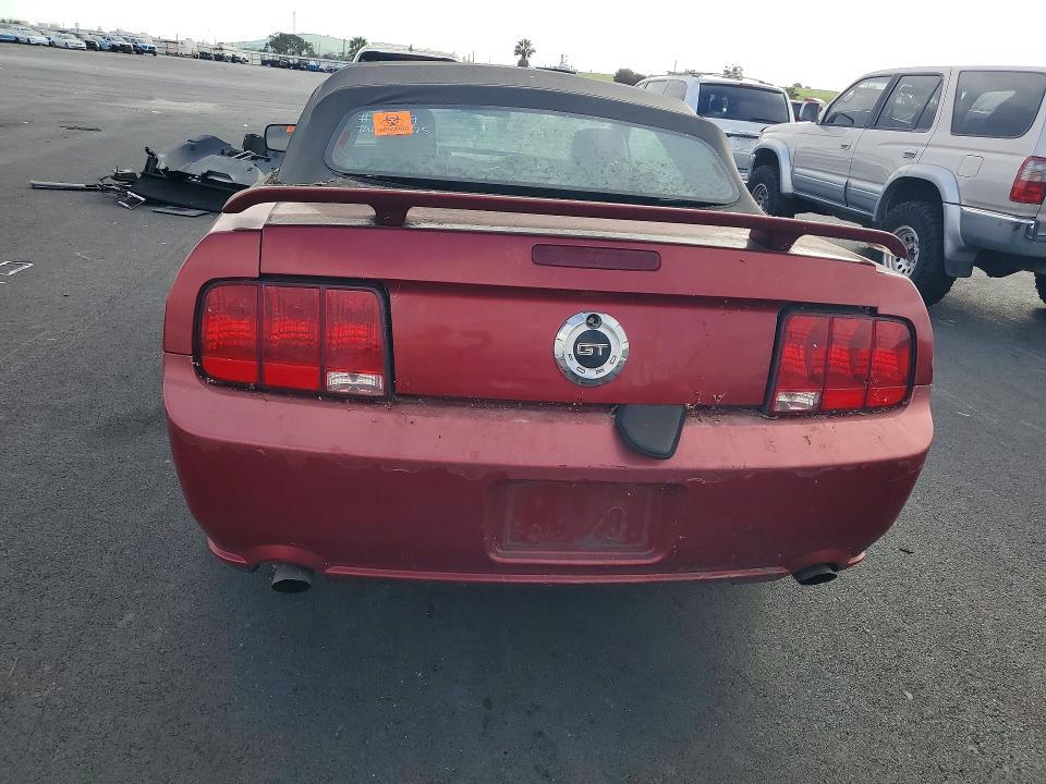 2006 FORD MUSTANG GT — Фото 6 из 12