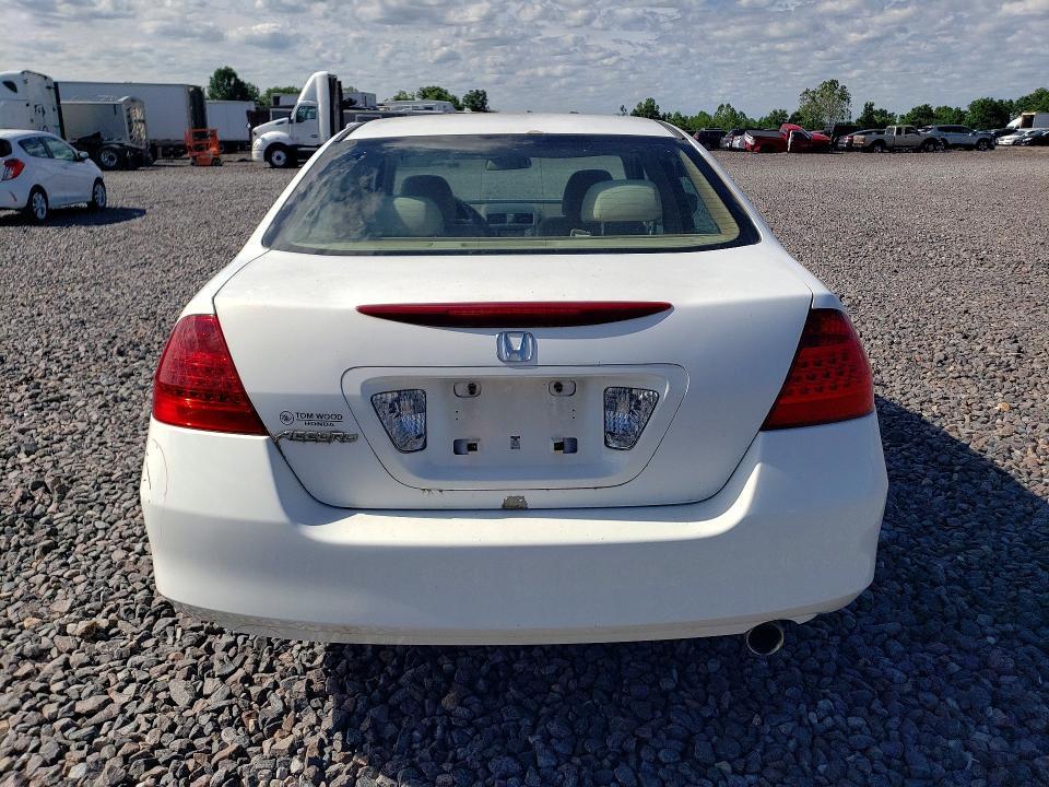 2006 HONDA ACCORD LX — Фото 6 из 12