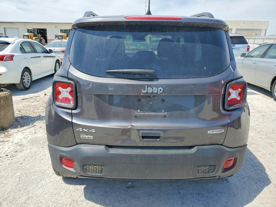 2020 JEEP RENEGADE LATITUDE — Фото 6 из 13