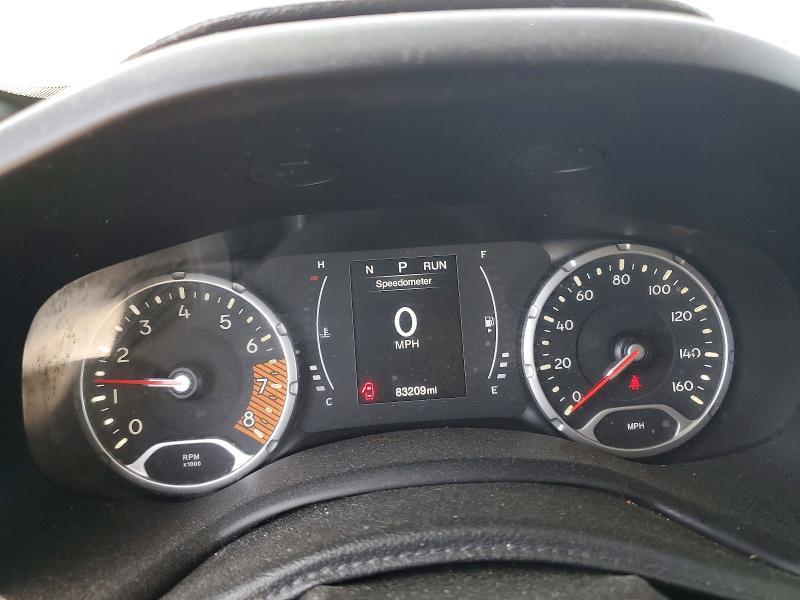 2020 JEEP RENEGADE LATITUDE — Фото 9 из 13