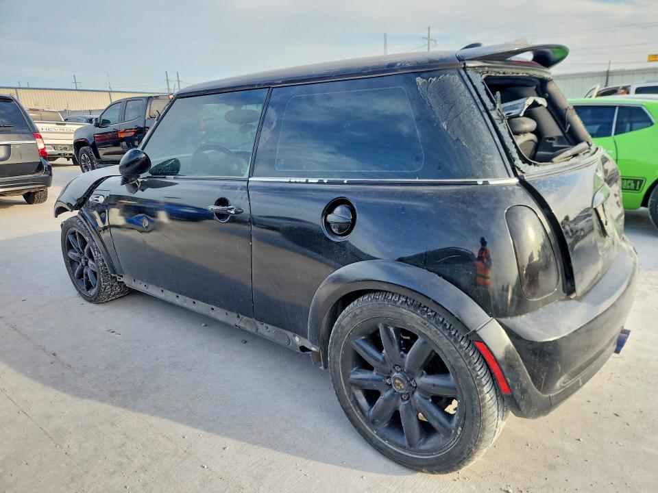 WMWRE33556TN25707 2006 MINI COOPER photo no. 2