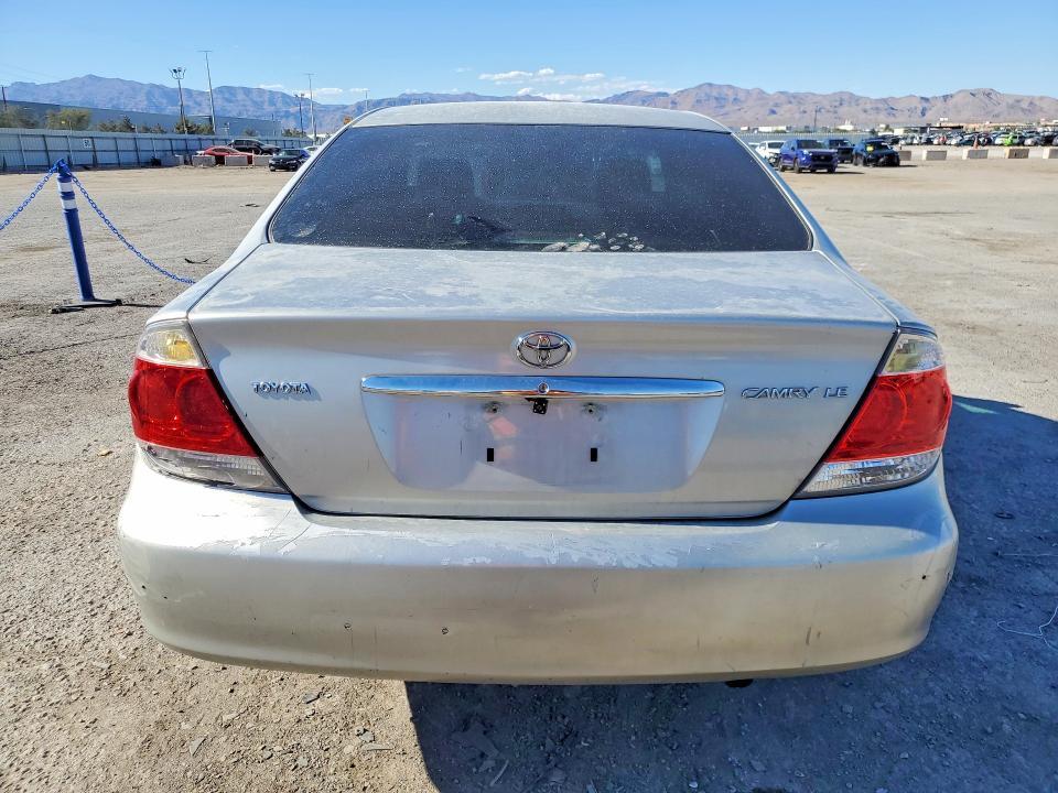 2006 TOYOTA CAMRY LE — Фото 6 из 13