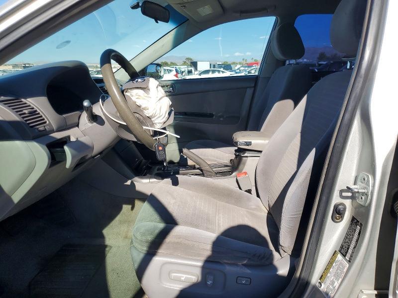 2006 TOYOTA CAMRY LE — Фото 7 из 13