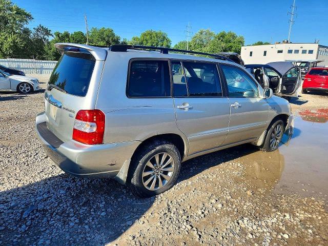 2006 TOYOTA HIGHLANDER HYBRID — Фото 3 из 13