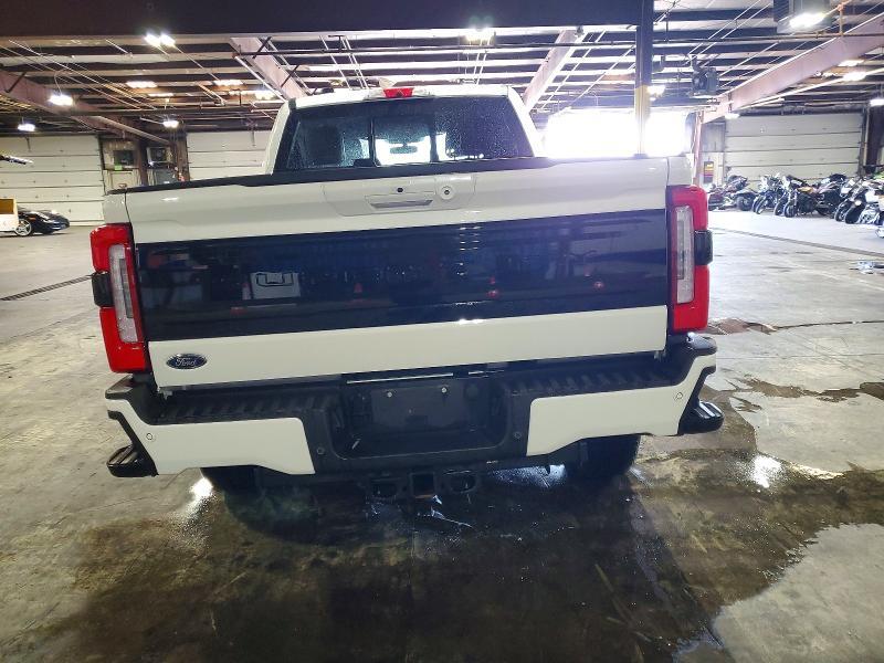 2025 FORD F350 SUPER DUTY — Фото 6 из 12