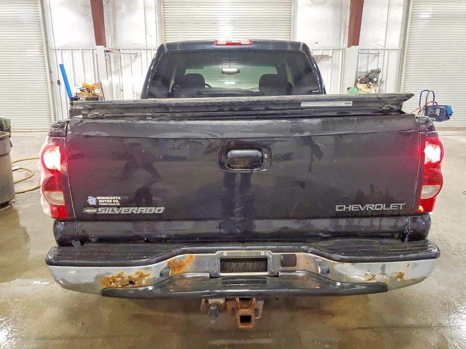 2005 CHEVROLET SILVERADO K1500 — Фото 6 из 12