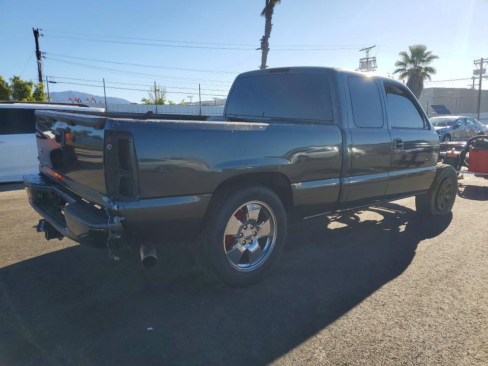 2GCEC19N251266732 2005 CHEVROLET SILVERADO photo no. 3