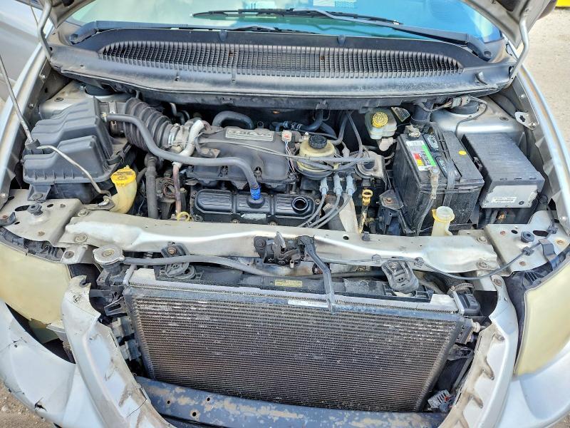 2005 CHRYSLER TOWN & COUNTRY TOURING — Фото 12 из 13