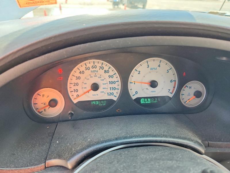 2005 CHRYSLER TOWN & COUNTRY TOURING — Фото 9 из 13