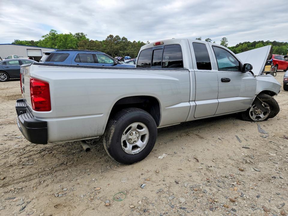 2005 DODGE DAKOTA ST — Фото 3 из 13
